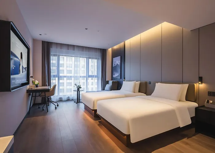 Atour Hotel Xingfu Gate Weihai City